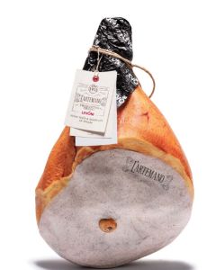 Prosciutto Crudo drooggezouten ham met bot 24mnd L'Artemano